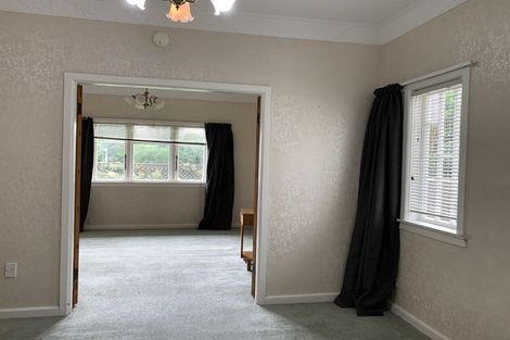 Photo of property in 204 Waiwhetu Road, Waterloo, Lower Hutt, 5011