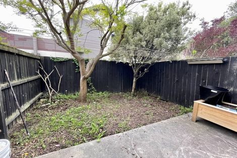 Photo of property in 3/440 Barbadoes Street, Edgeware, Christchurch, 8013