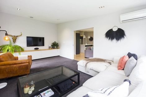 Photo of property in 21 Brentwood Street, Trentham, Upper Hutt, 5018