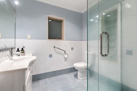 Photo of property in 11 Aurora Avenue, Welcome Bay, Tauranga, 3112