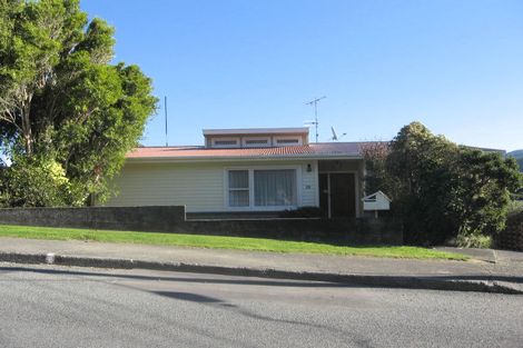 Photo of property in 20 John Street, Stokes Valley, Lower Hutt, 5019