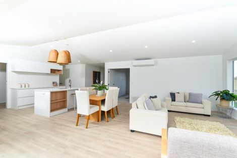 Photo of property in 3 Kukari Close, Flagstaff, Hamilton, 3210