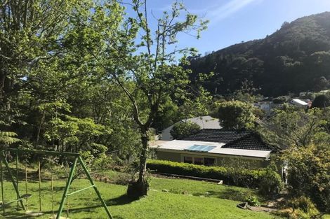 Photo of property in 97a Norton Park Grove, Waterloo, Lower Hutt, 5011