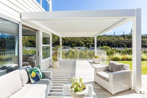 Photo of property in 187 Navigation Drive, Whitby, Porirua, 5024