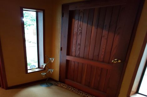 Photo of property in 12 Oxford Street, Waimate, 7924