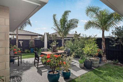 Photo of property in 12 Kokihi Close, Papamoa Beach, Papamoa, 3118