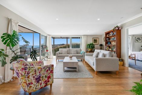 Photo of property in 2 Leal Place, Manly, Whangaparaoa, 0930