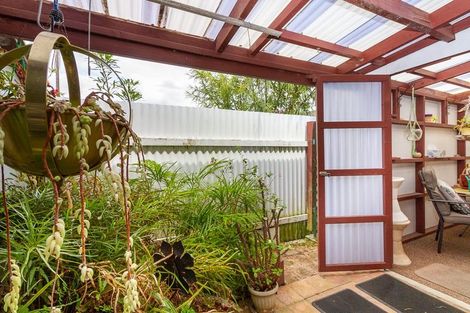 Photo of property in 15 Aintree Crescent, Awapuni, Palmerston North, 4412