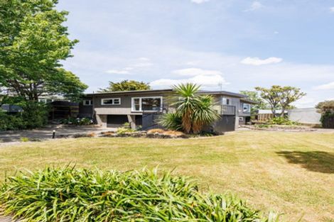 Photo of property in 12 Kent Crescent, Awapuni, Palmerston North, 4412