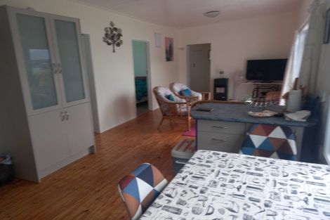 Photo of property in 31 Mahanga Road, Pataua South, Onerahi, 0192