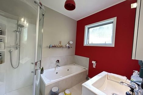 Photo of property in 134 Seddon Street, Naenae, Lower Hutt, 5011