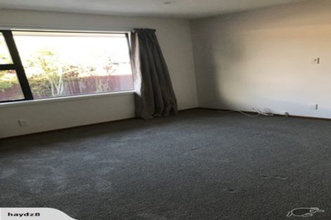 Photo of property in 1/5 Rhyl Place, Bryndwr, Christchurch, 8053