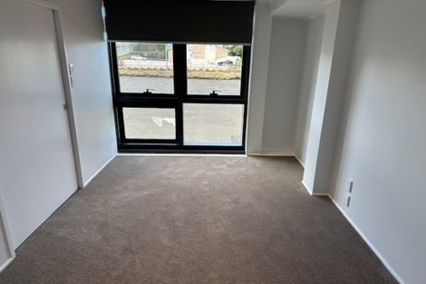 Photo of property in 17e/30 Westward Ho, Glen Eden, Auckland, 0602