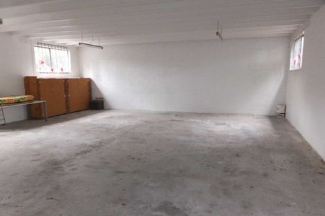 Photo of property in 17 Highland Place, Avonhead, Christchurch, 8042