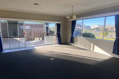 Photo of property in 35 Waterford Drive, Winton, 9720