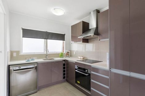 Photo of property in 2/8 Ngataringa Road, Devonport, Auckland, 0624