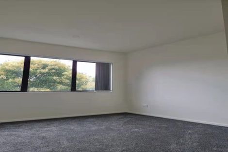 Photo of property in 114c Bruce Mclaren Road, Henderson, Auckland, 0612