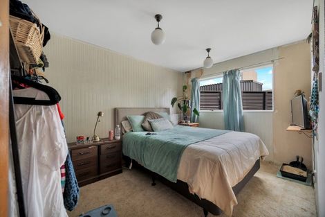 Photo of property in 2 Fairfield Street, Brightwater, 7022