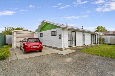 Photo of property in 113a Ryder Crescent, Levin, 5510