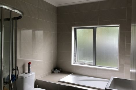 Photo of property in 11 Cartmel Avenue, Massey, Auckland, 0614