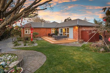 Photo of property in 53 Westburn Terrace, Burnside, Christchurch, 8041