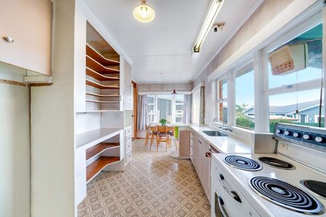 Photo of property in 24 Russell Avenue, Pukekohe, 2120