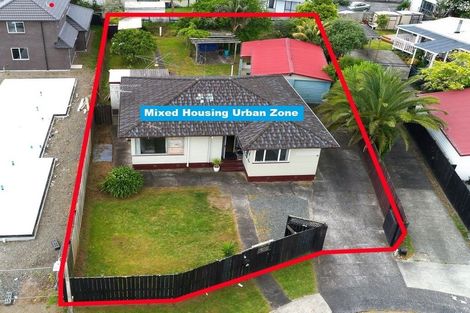 Photo of property in 16 Greenock Road, Ranui, Auckland, 0612