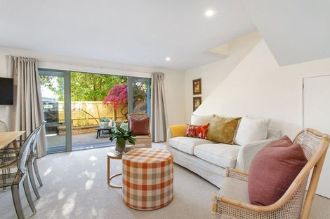 Photo of property in 2/28 Derby Street, St Albans, Christchurch, 8014