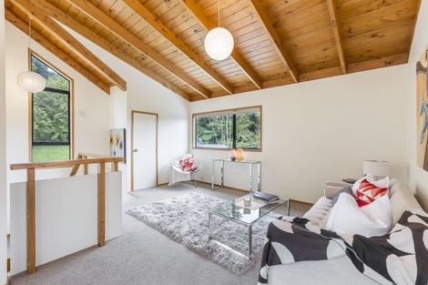 Photo of property in 961 Sandspit Road, Sandspit, Warkworth, 0982