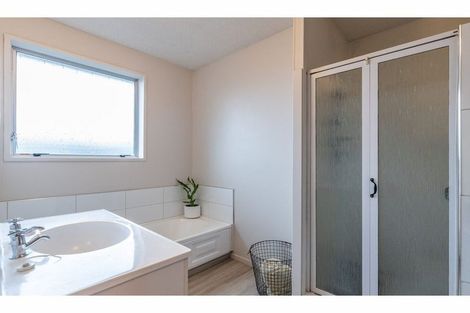 Photo of property in 13 Main North Road, Woodend, 7610