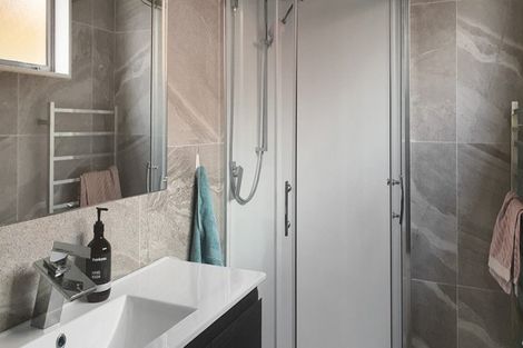 Photo of property in 58a Staveley Avenue, Mount Roskill, Auckland, 1041