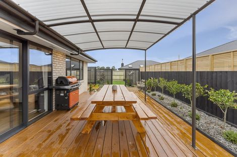 Photo of property in 4 Fearne Drive, Woodend, 7610