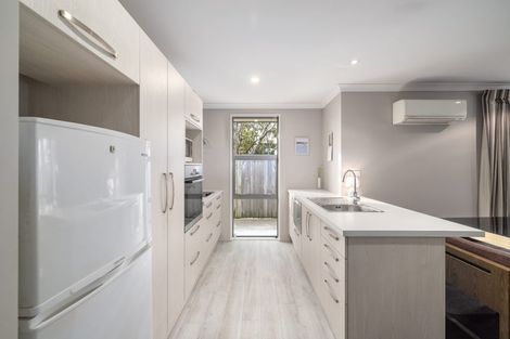 Photo of property in 3/24 Wairakei Road, Strowan, Christchurch, 8052