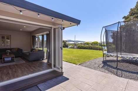 Photo of property in 10 Glen Loch Place, Paraparaumu, 5032