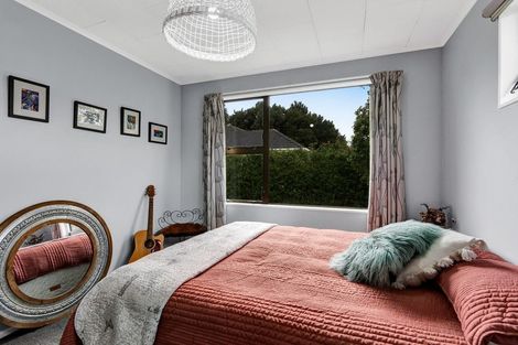 Photo of property in 3 Kaimata Street, Brooklands, New Plymouth, 4310