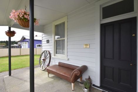 Photo of property in 13 Birchwood Road, Ohai, 9635