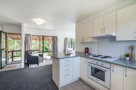 Photo of property in 99 West Harbour Drive, West Harbour, Auckland, 0618