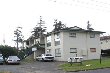 Photo of property in 237 Old Farm Road, Hamilton East, Hamilton, 3216