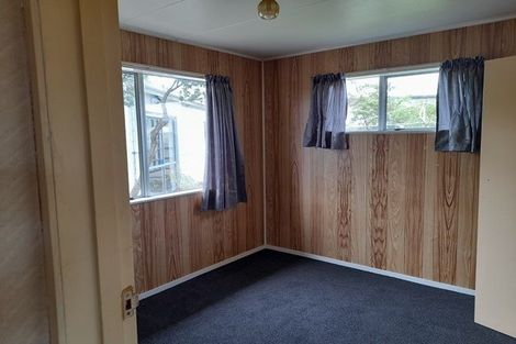 Photo of property in 38 Acacia Street, Kelvin Grove, Palmerston North, 4414