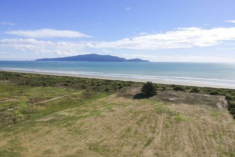 Photo of property in 184 Paetawa Road, Peka Peka, Waikanae, 5391