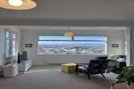 Photo of property in 11 Fairview Crescent, Kelburn, Wellington, 6012