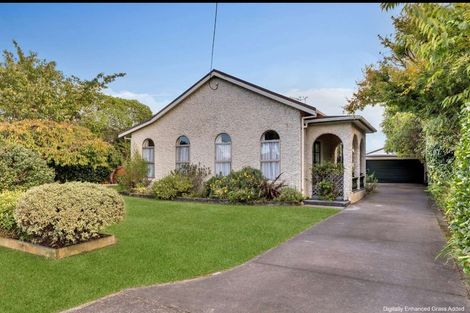 Photo of property in 87 Queen Street West, Levin, 5510