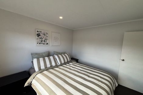 Photo of property in 16 Camellia Avenue, Bell Block, New Plymouth, 4312