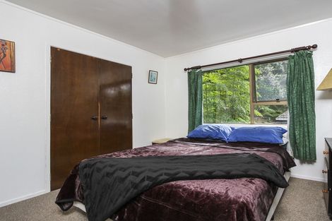 Photo of property in 23 Wirihana Road, Titirangi, Auckland, 0604