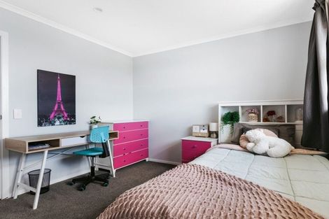 Photo of property in 34 Farrier Street, Papamoa, 3118