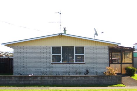Photo of property in 2/42 Sanders Avenue, Westown, New Plymouth, 4310