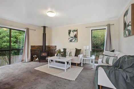 Photo of property in 82 Glen Road, Ranui, Auckland, 0612