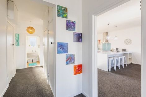 Photo of property in 3 Francis Drake Street, Waipukurau, 4200