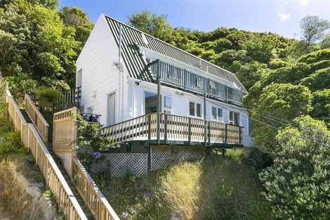 Photo of property in 105a Awarua Street, Ngaio, Wellington, 6035