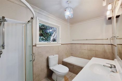 Photo of property in 1 Puriri Street, Takapuna, Auckland, 0622